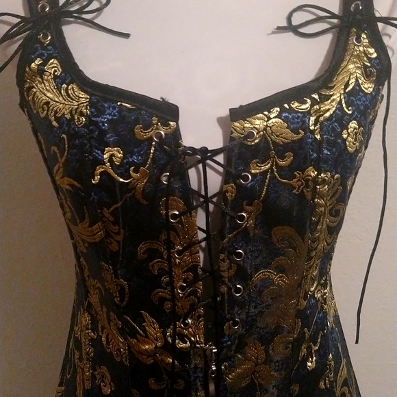? Other - Beautiful Gold Leaf Corset